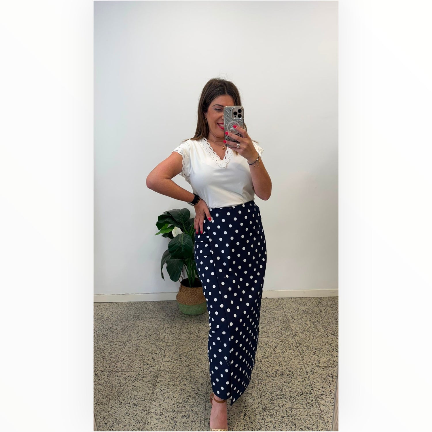 Falda Lunares