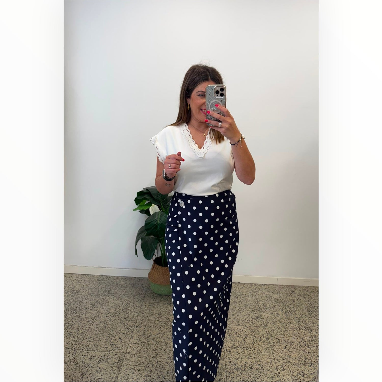 Falda Lunares